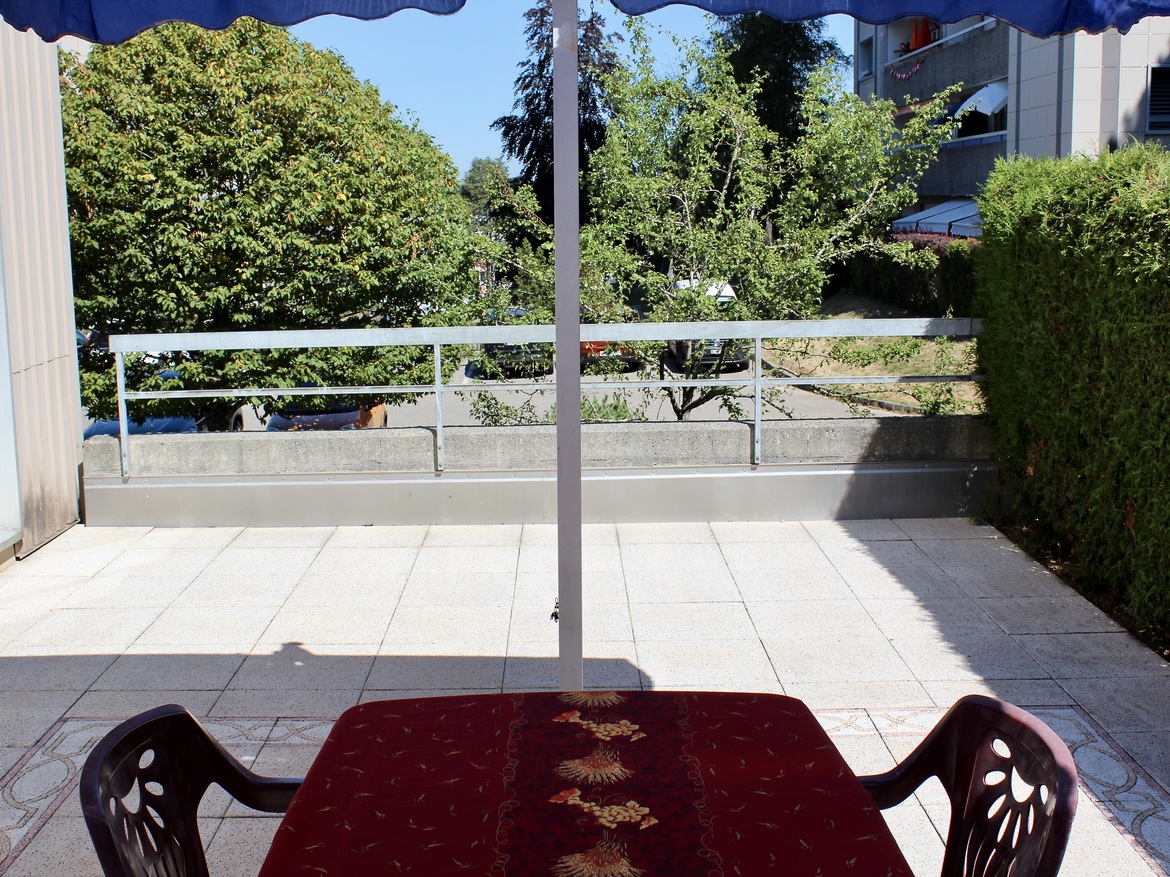 Terrasse mit Blick ins Grüne
