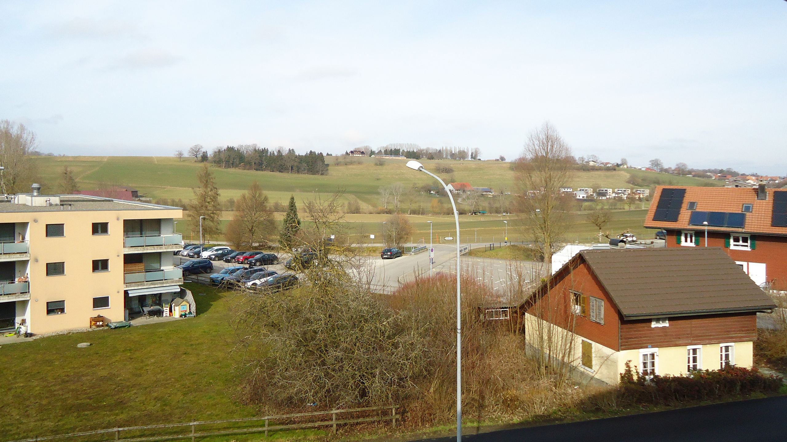Landschafts- und Wohnumfeld mit weitem Ausblick