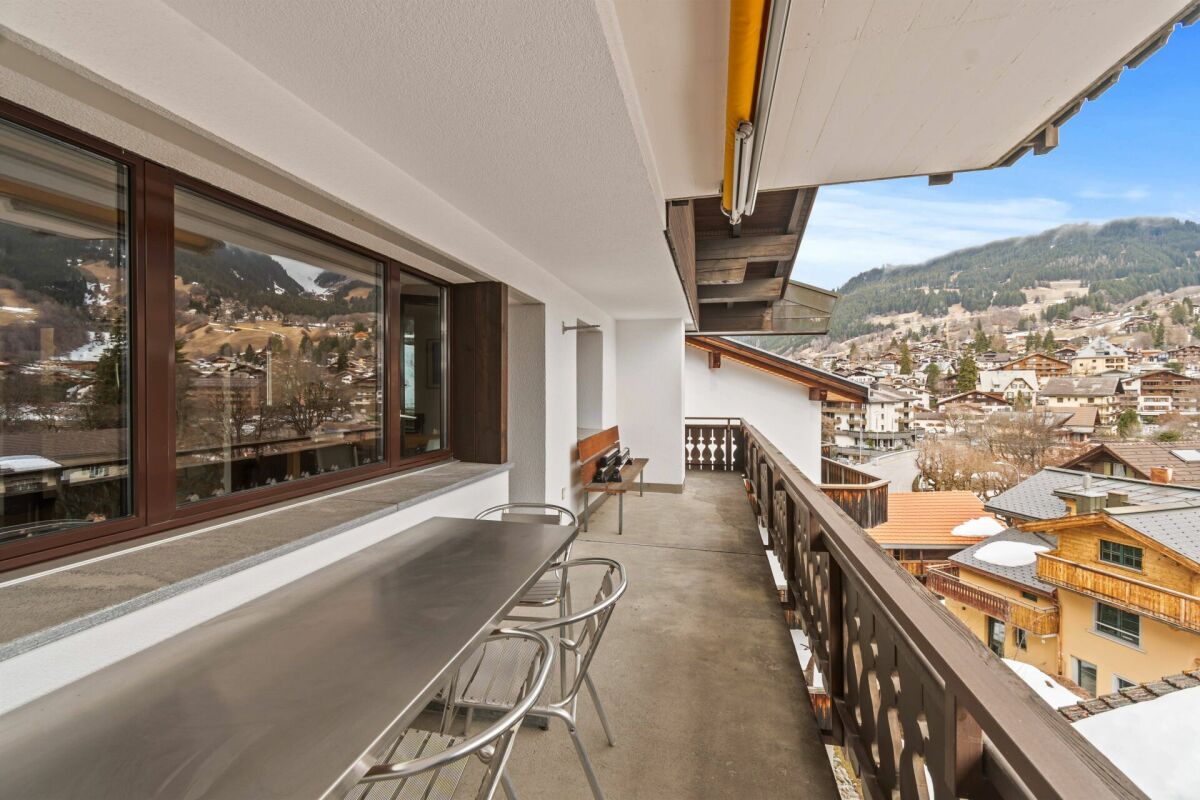 Balkon mit Bergblick