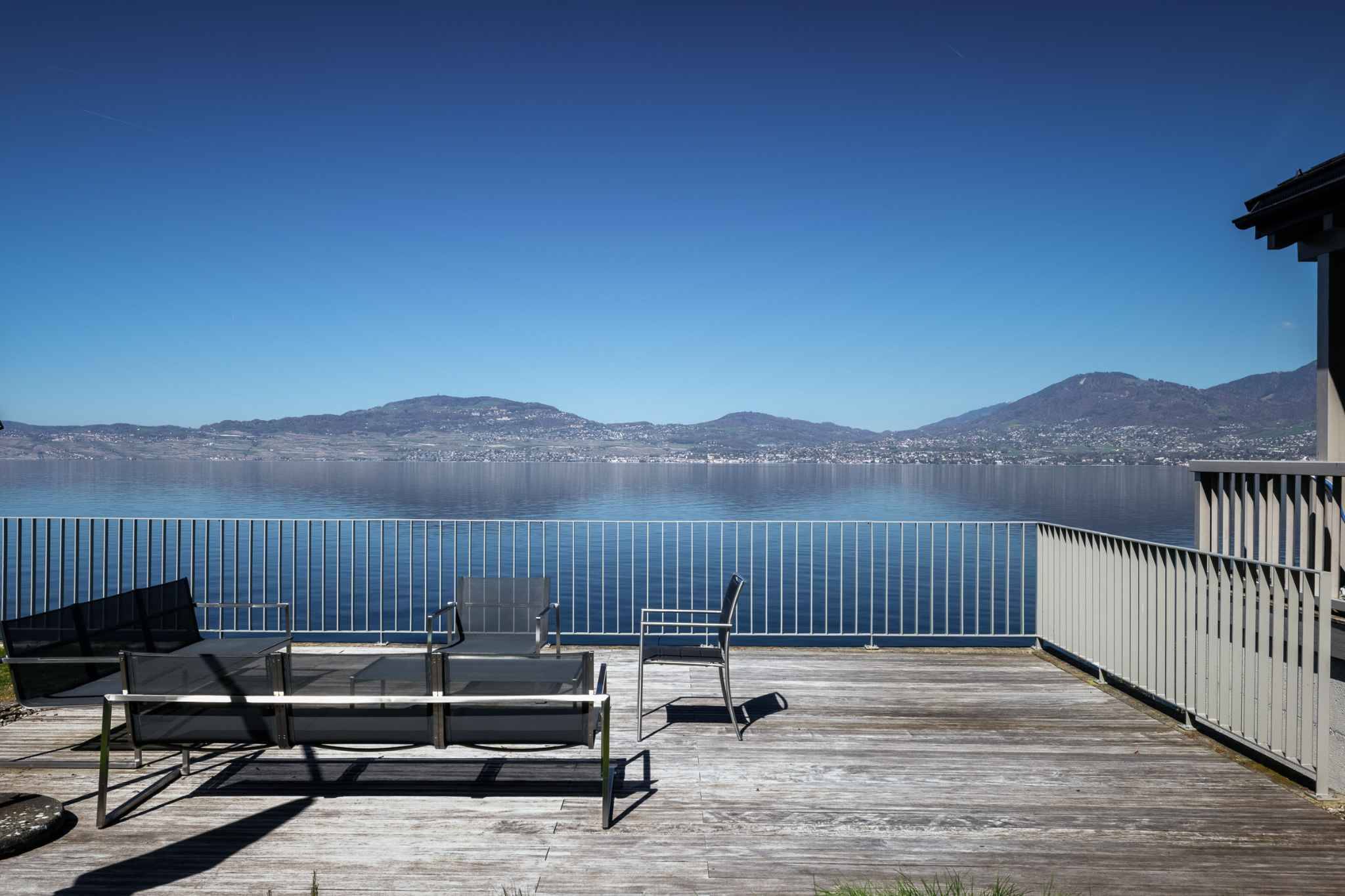 Terrasse mit Seeblick