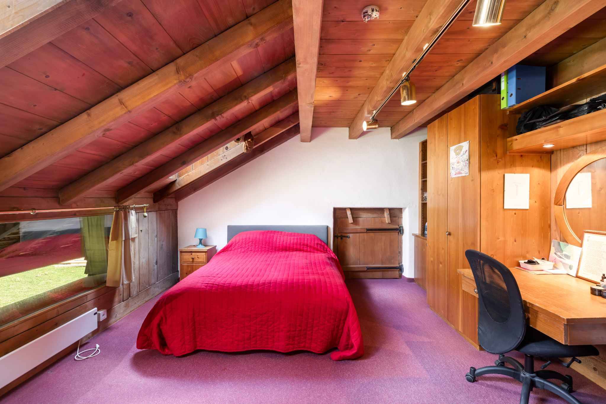 Gemütliches Dachgeschoss-Schlafzimmer