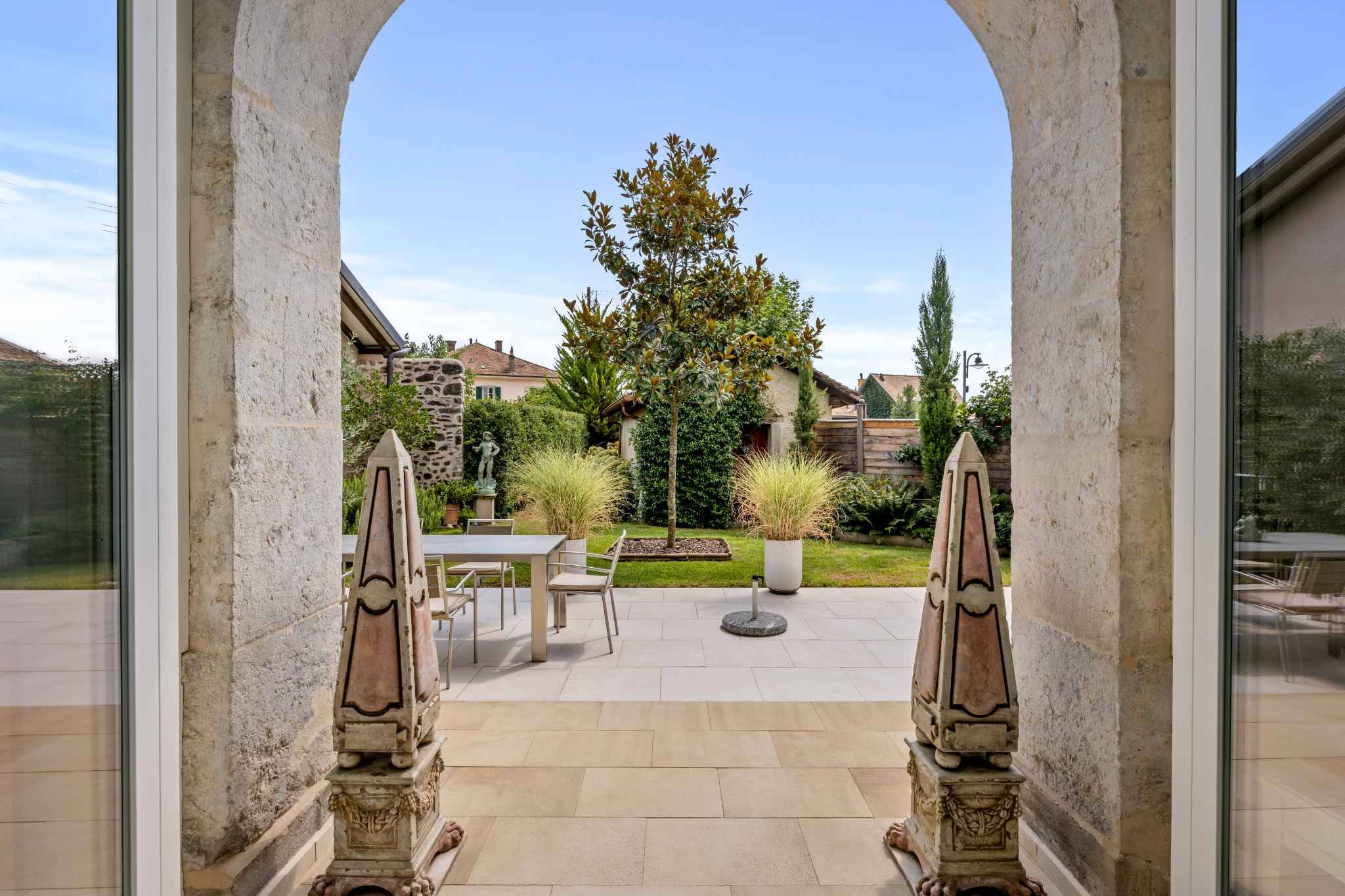 Terrasse mit Gartenblick