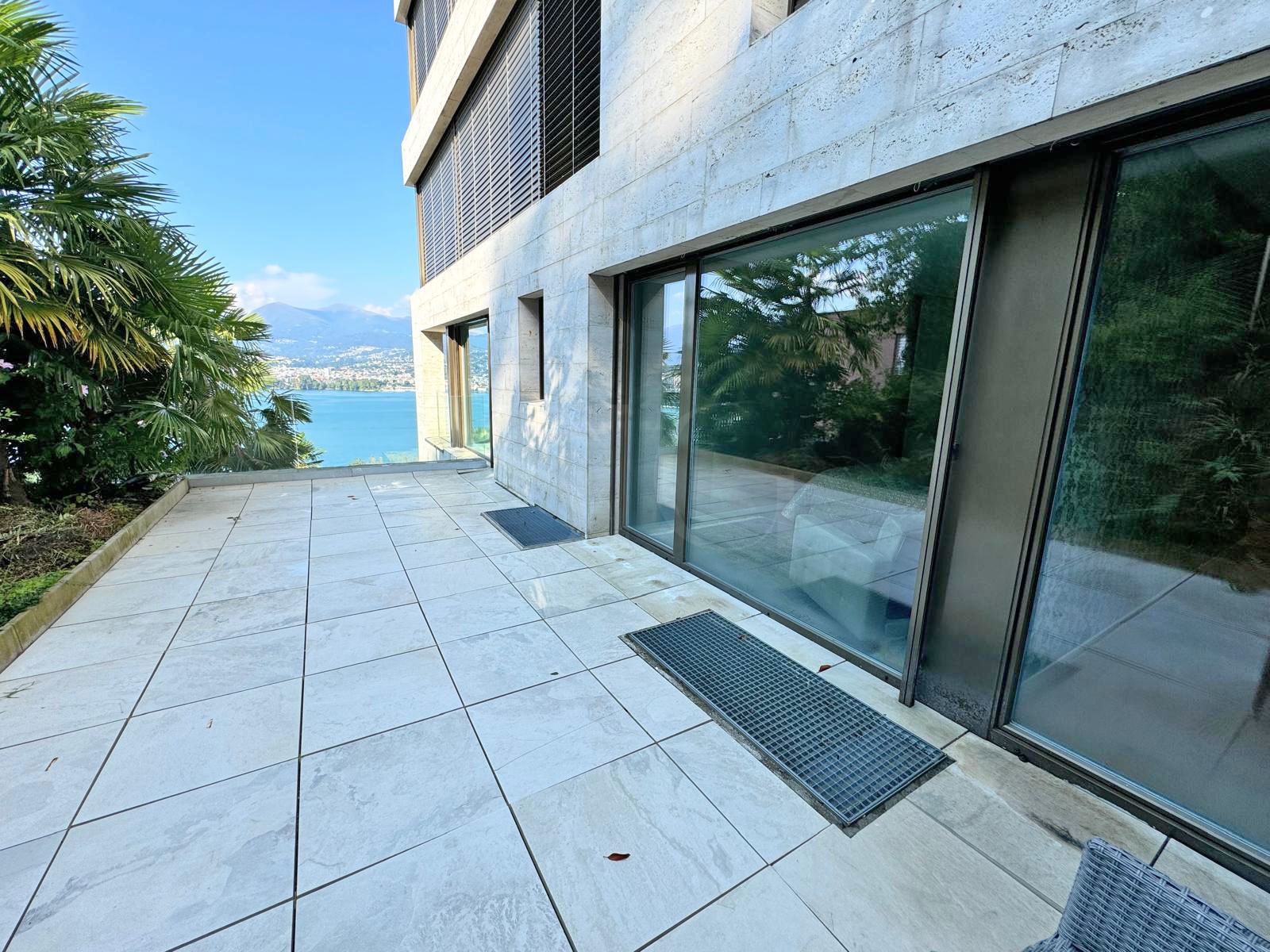 Terrasse mit Seeblick