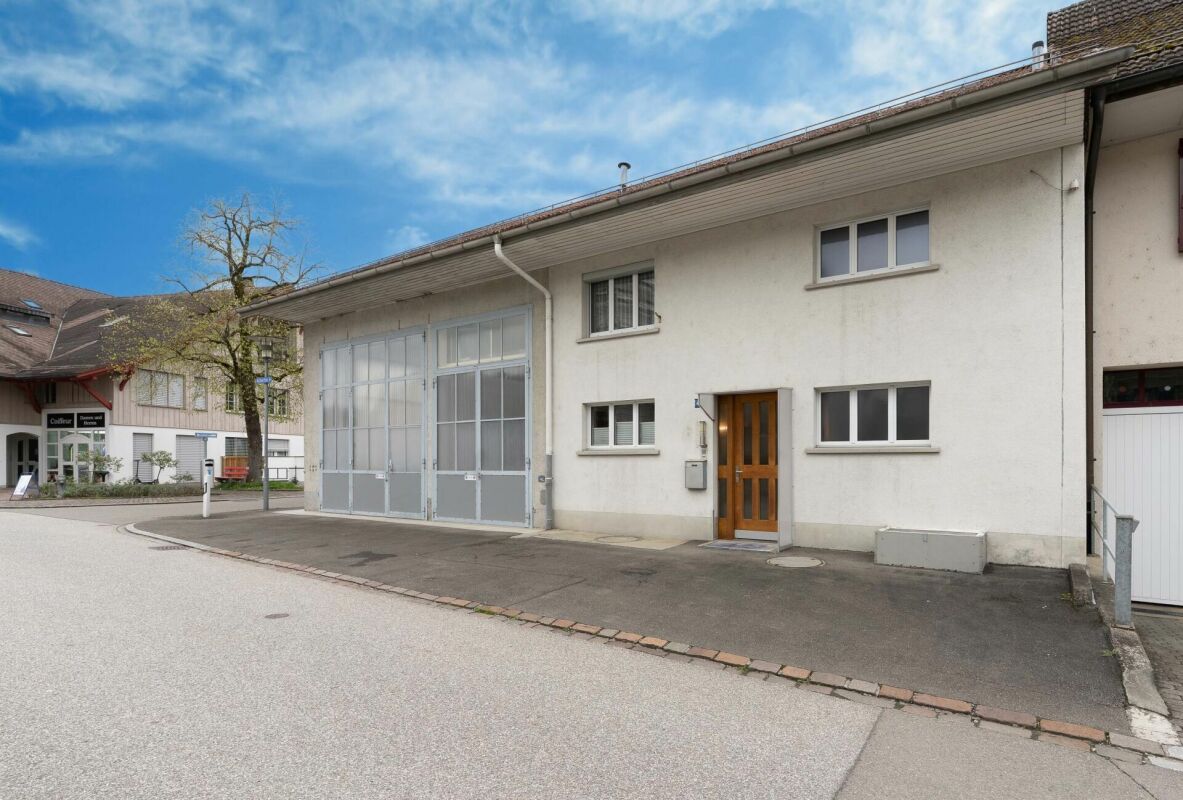 Einfamilienhaus mit Werkstatt im Dorfkern – Wiesendangen