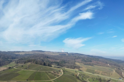 Landschafts- und Hügelausblick