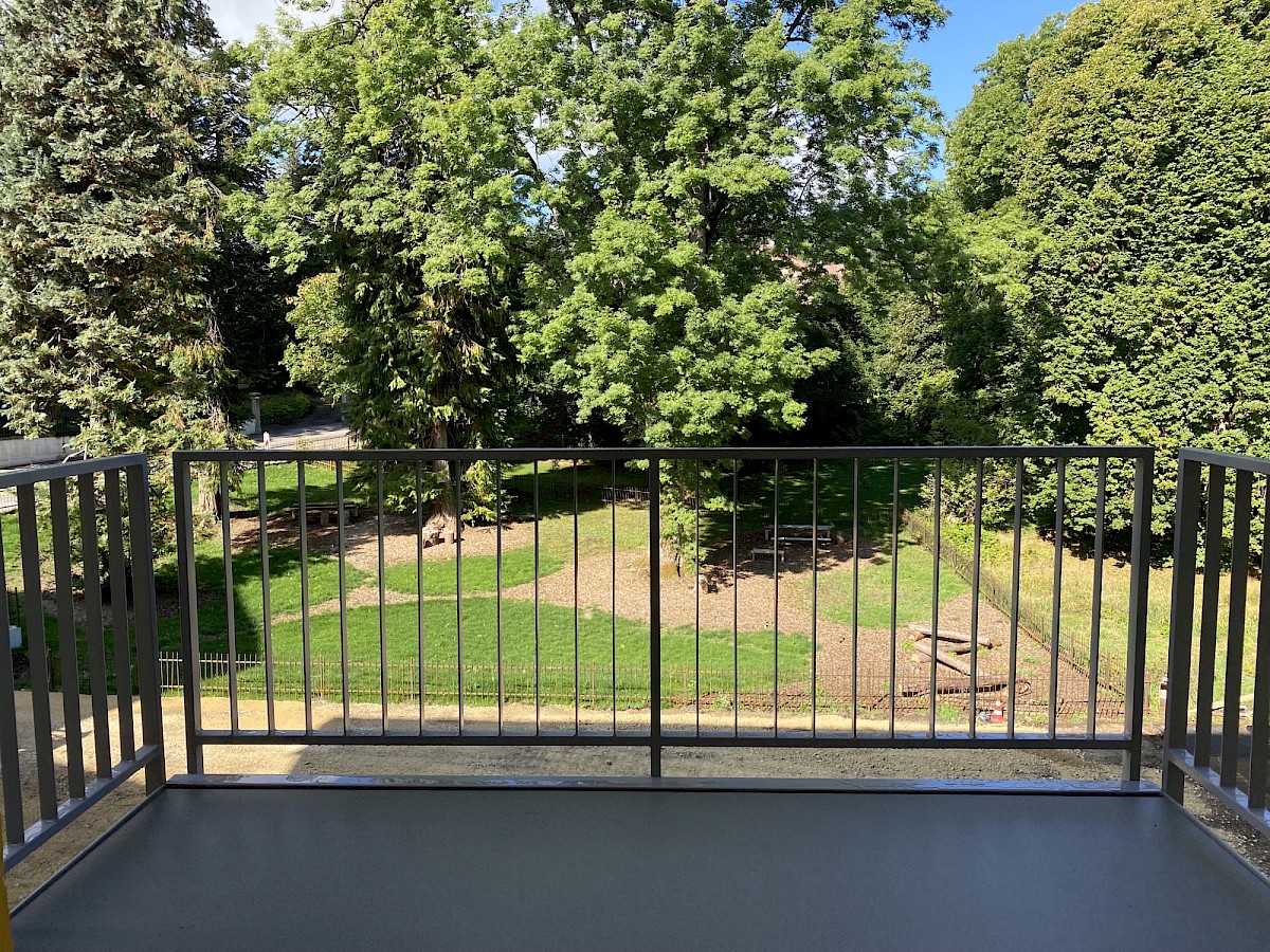 Balkon mit Gartenblick