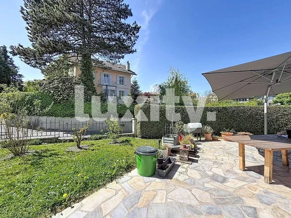 Garten mit Terrasse