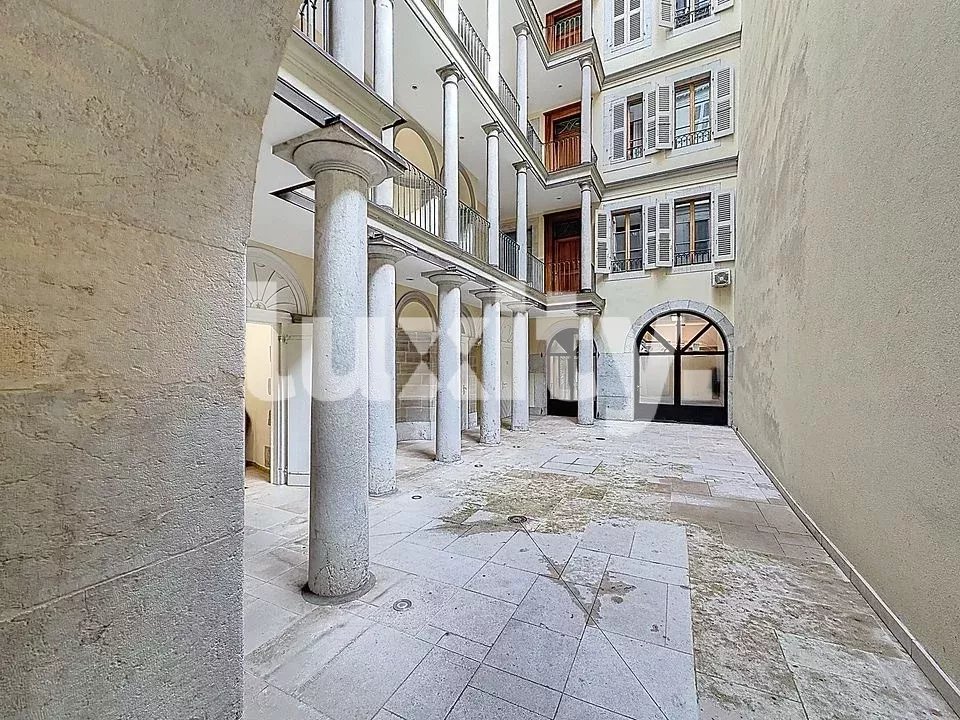 Innenhof eines historischen Mehrfamilienhauses