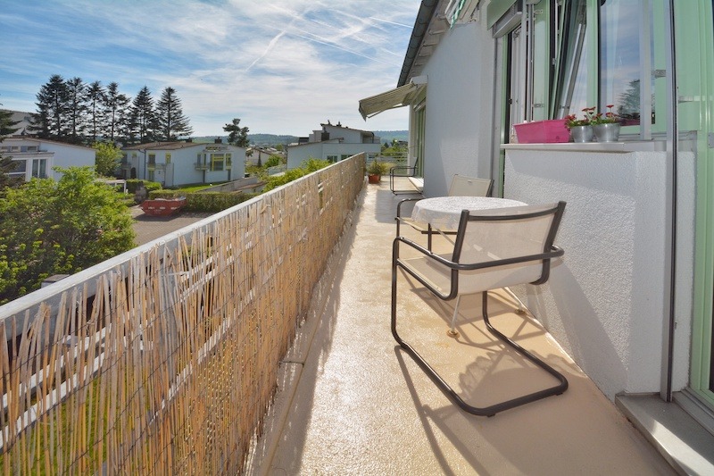 Balkon mit Blick ins Grüne