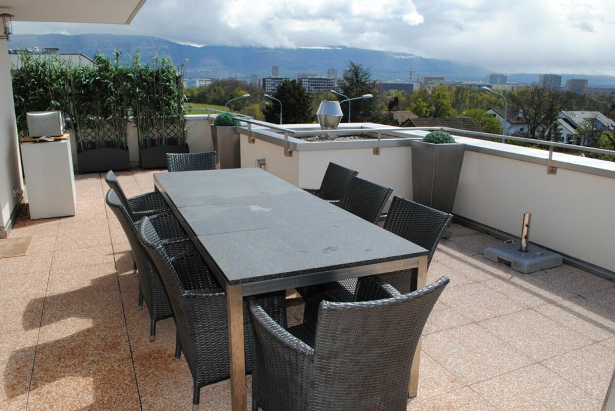 6-Zimmer-Penthousewohnung – Le Lignon Suisse