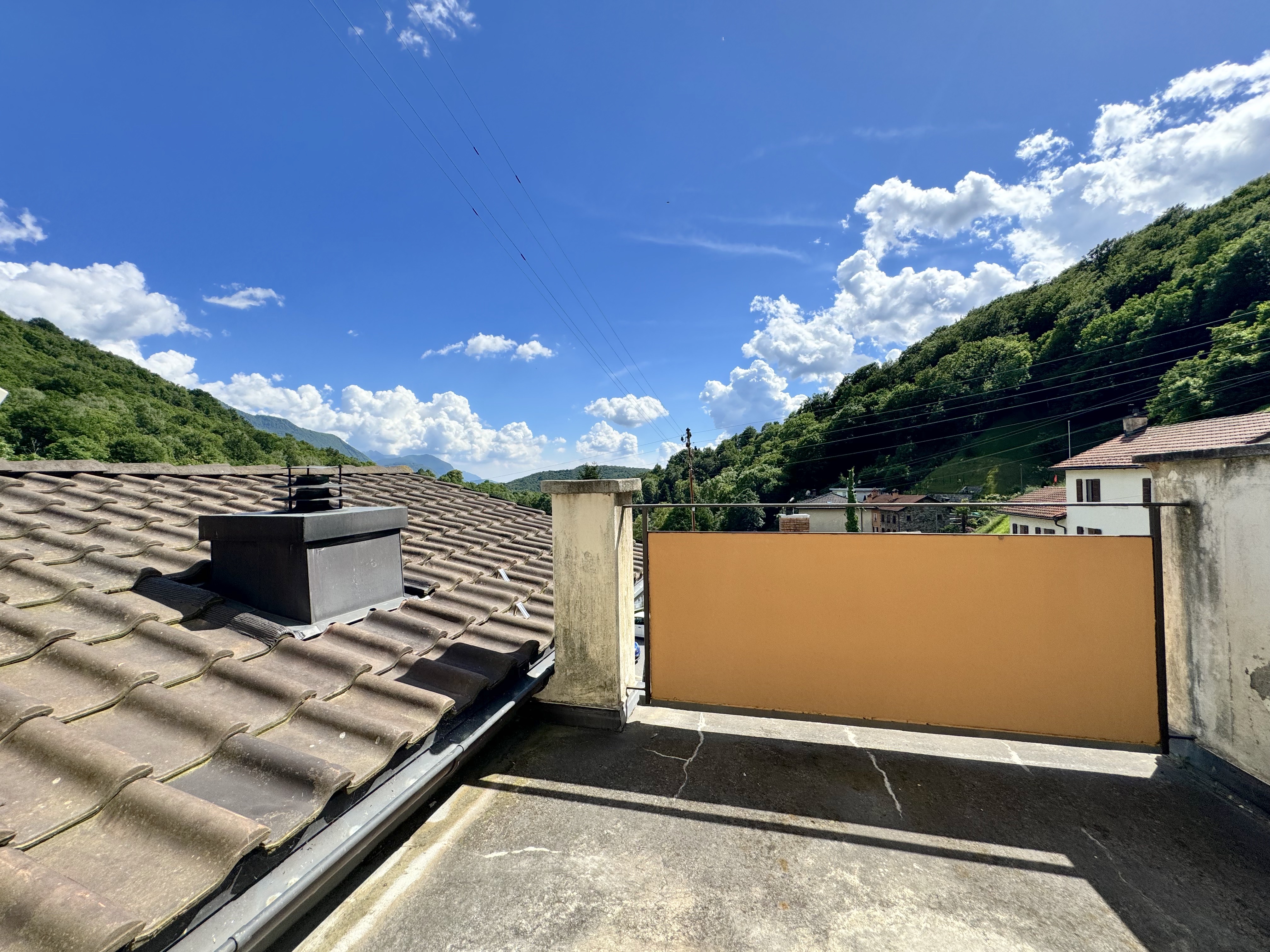 Terrasse mit Bergblick