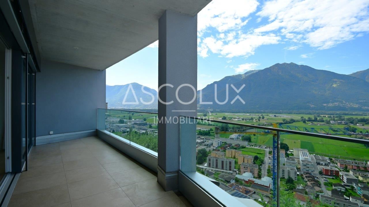 Balkon mit Bergblick