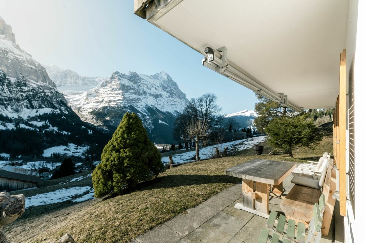 Bergterrasse mit Panorama