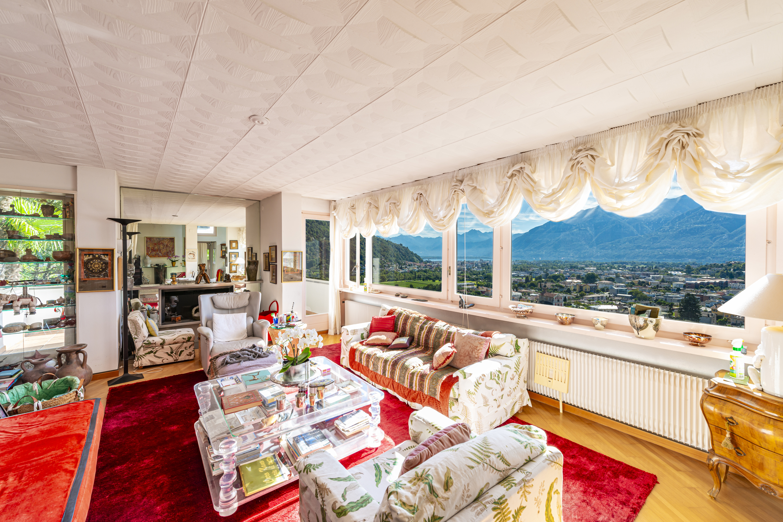 Wohnzimmer mit Panoramablick