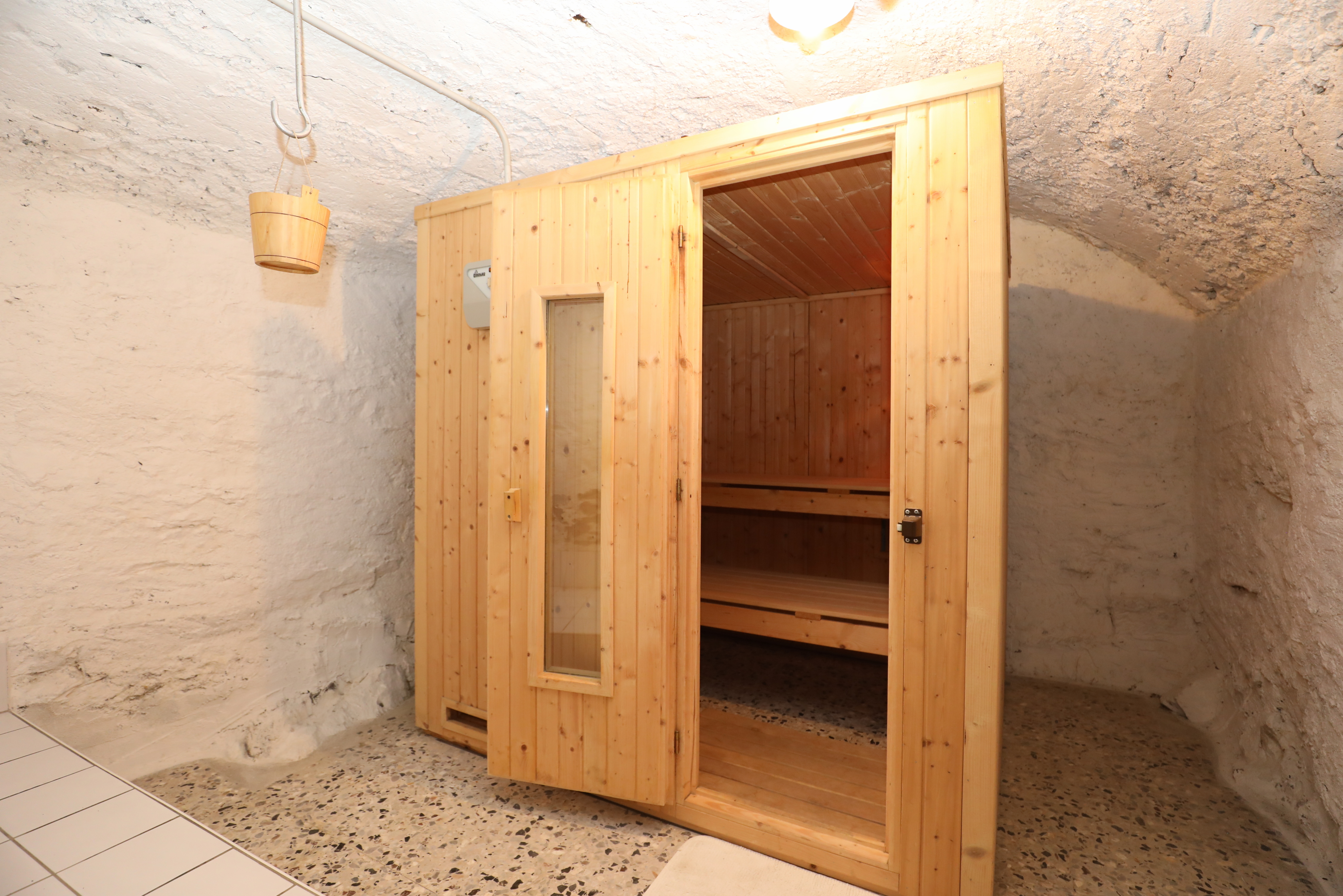Sauna im Gewölbekeller