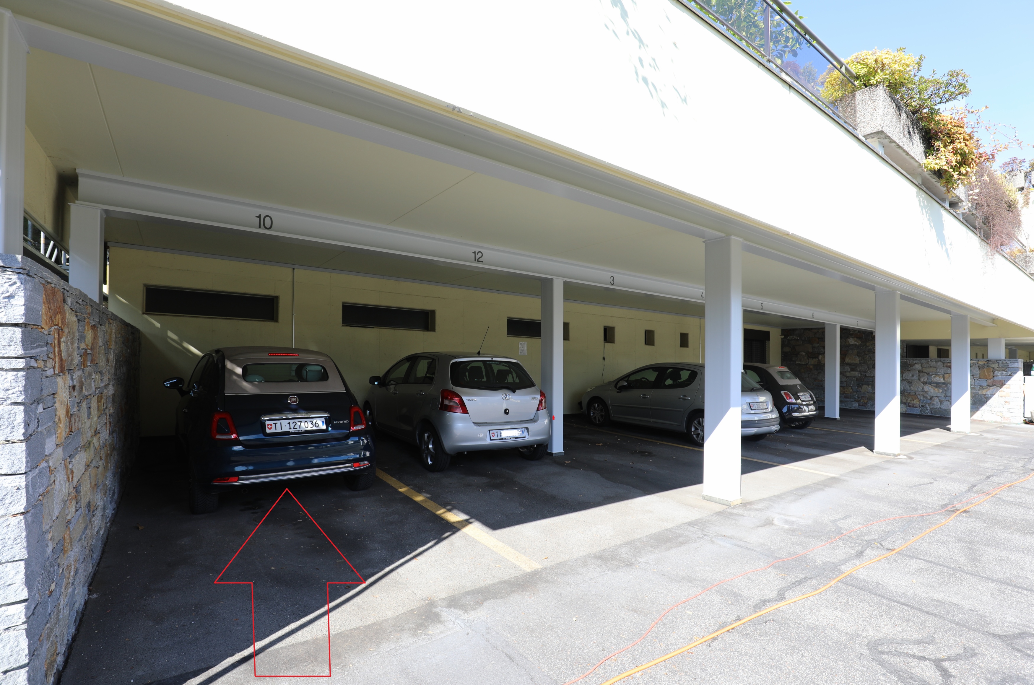 Überdachte Tiefgarage
