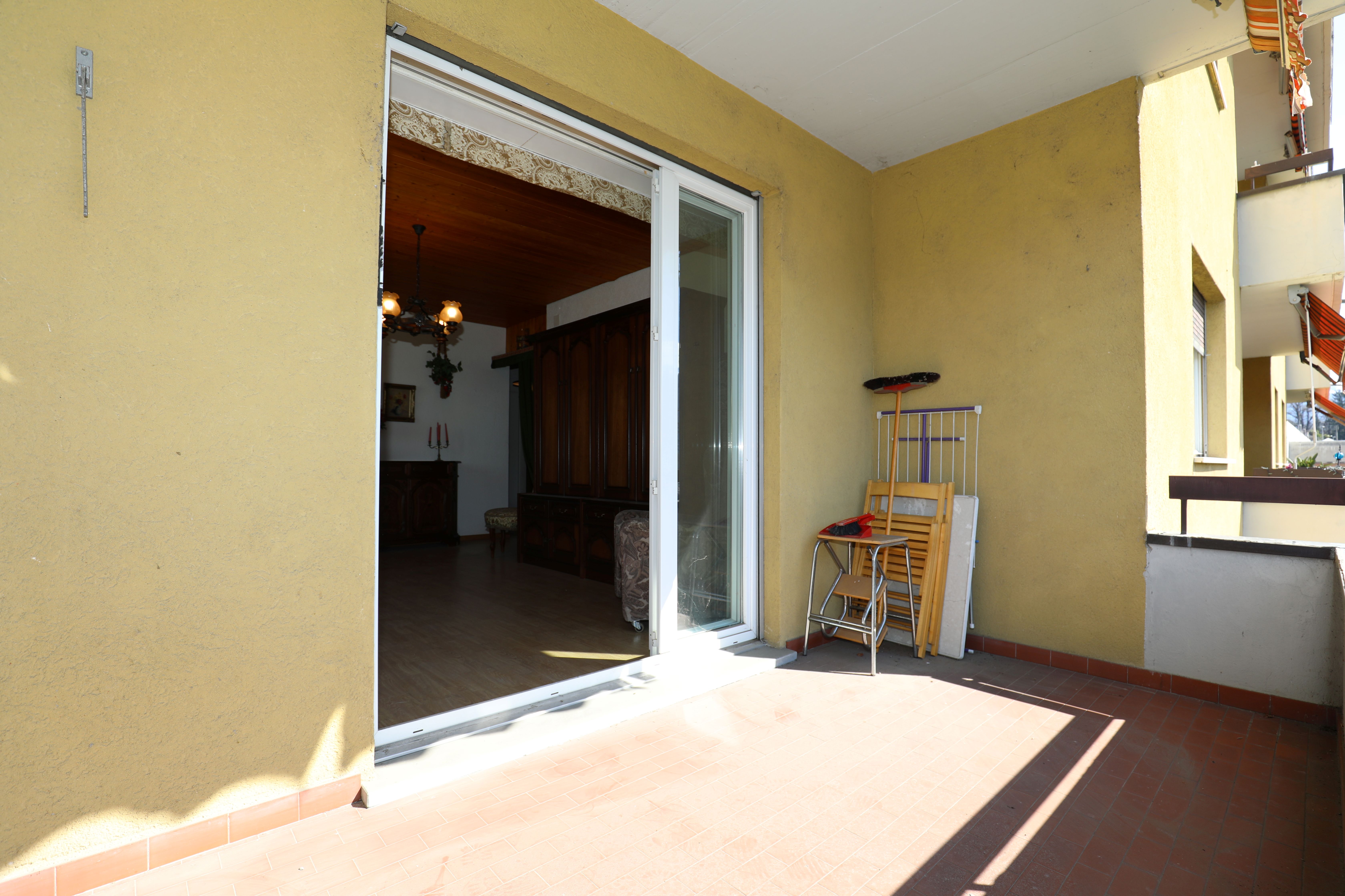 Balkon mit Zugang zum Wohnraum
