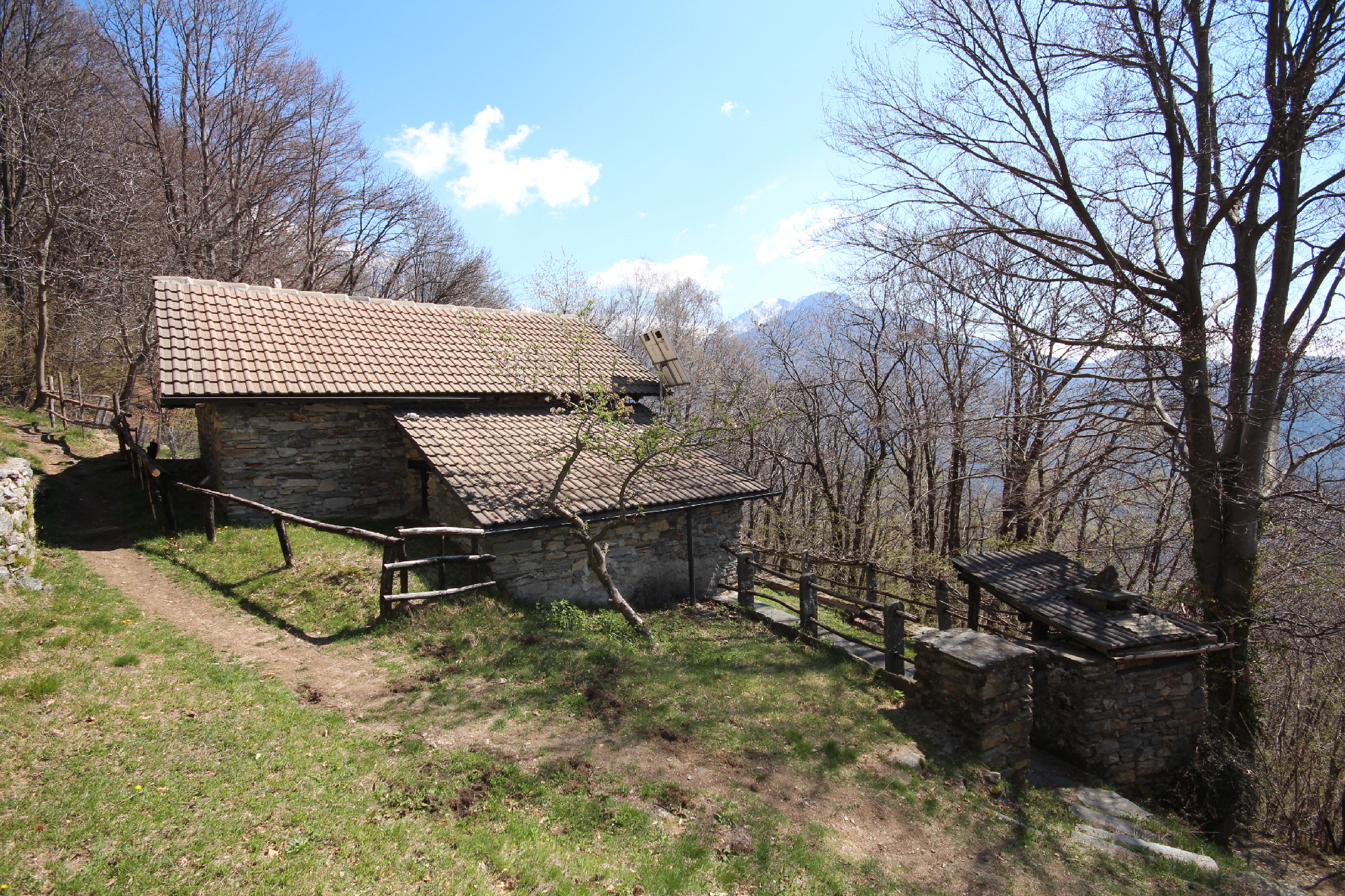 Berghütte mit Schindeldach