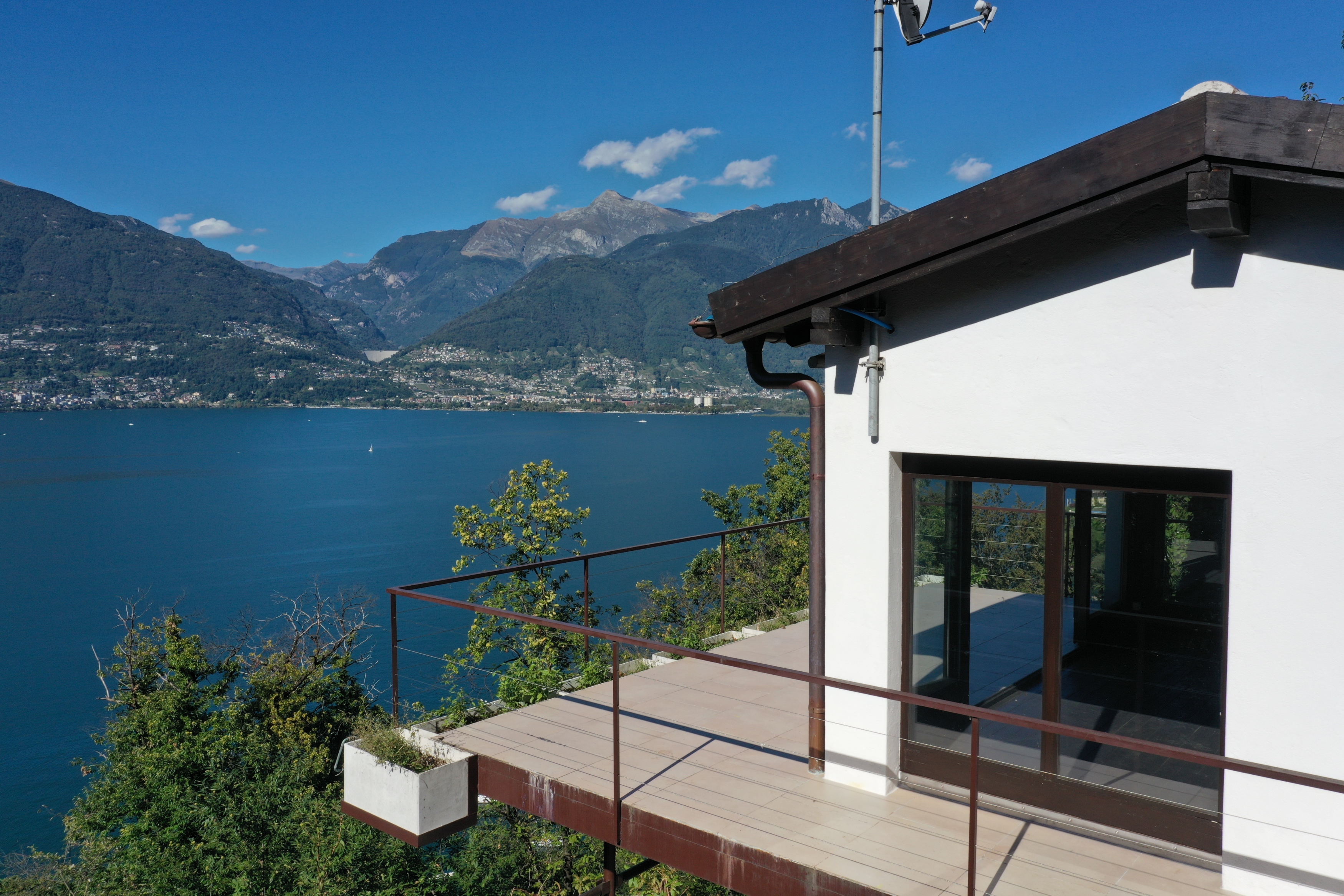 Balkon mit Seeblick
