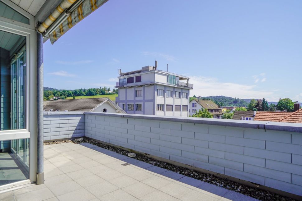 Dachterrasse mit Blick auf die Umgebung