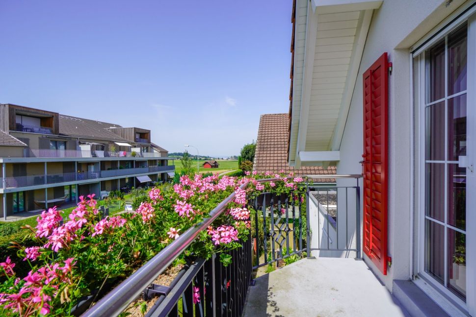 Balkon mit Blumenblick