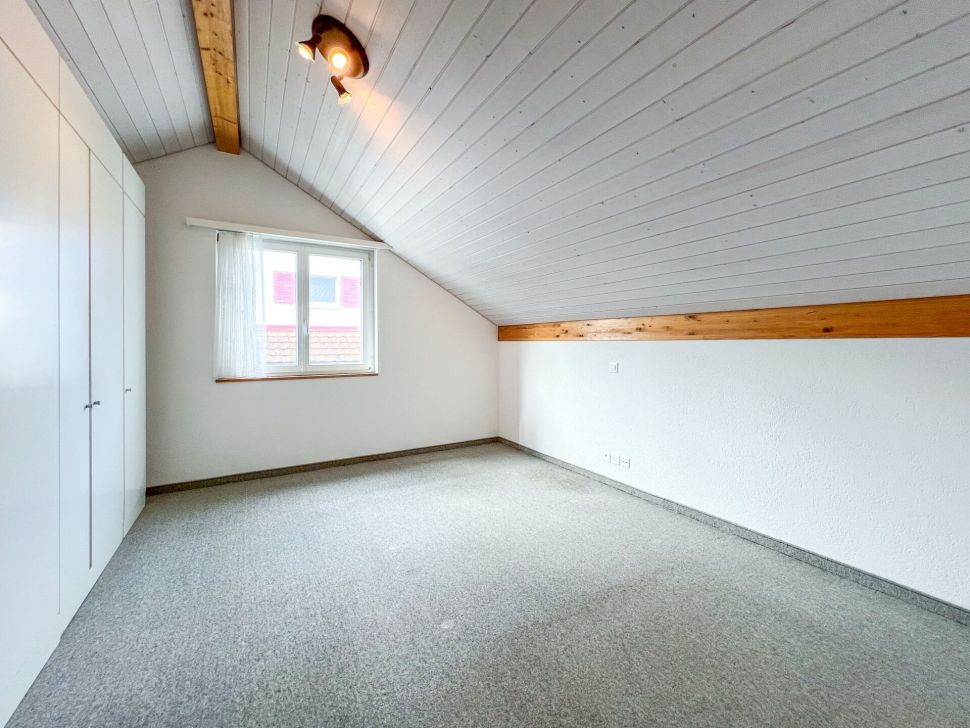 Ausgebauter Dachraum mit Dachschräge