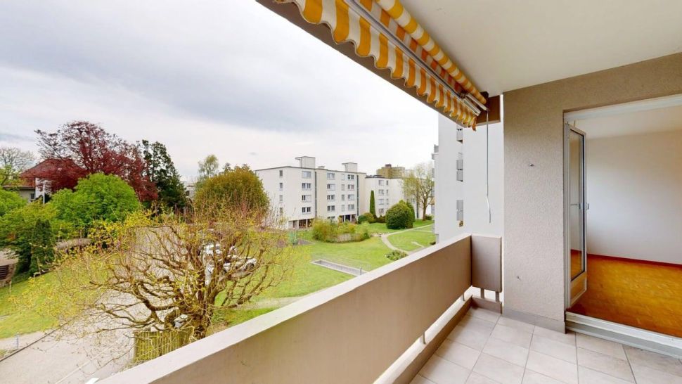 Balkon mit Blick ins Grüne