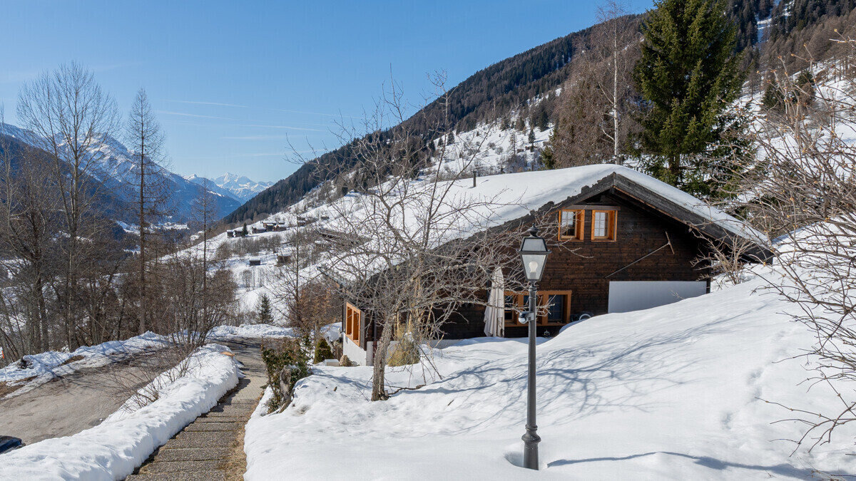 Alpenchalet im Schnee