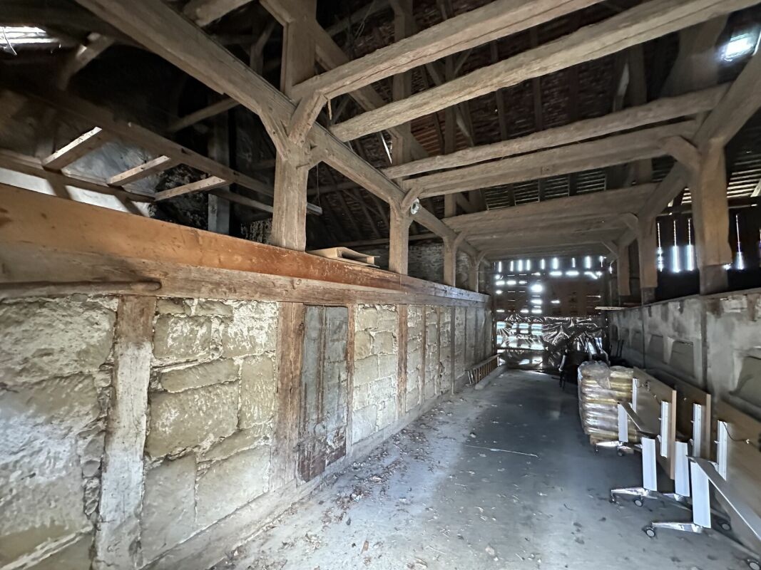 Historischer Dachboden oder Scheunenraum