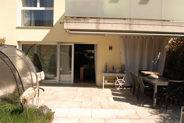 Terrasse vor dem Haus