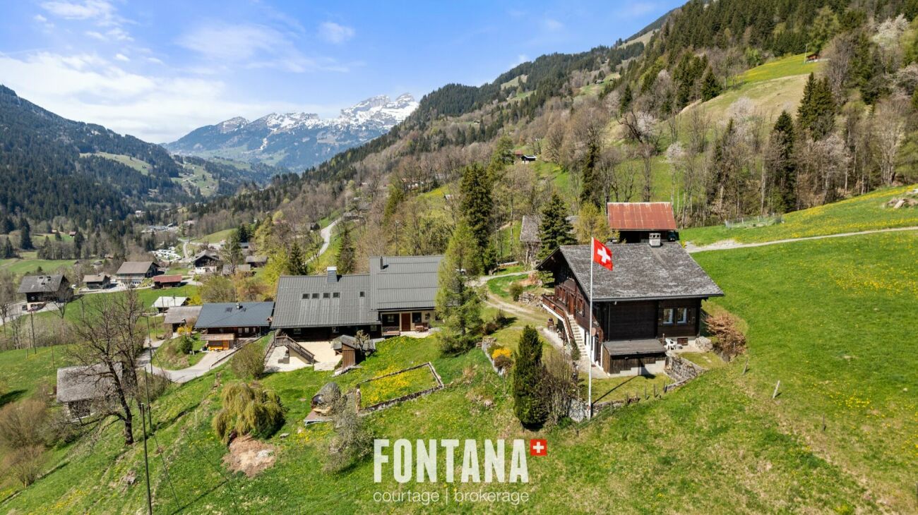 Alpines Anwesen mit Panoramablick