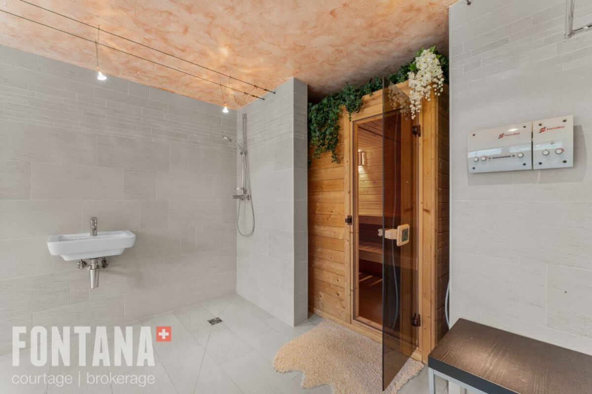 Saunabereich mit Dusche