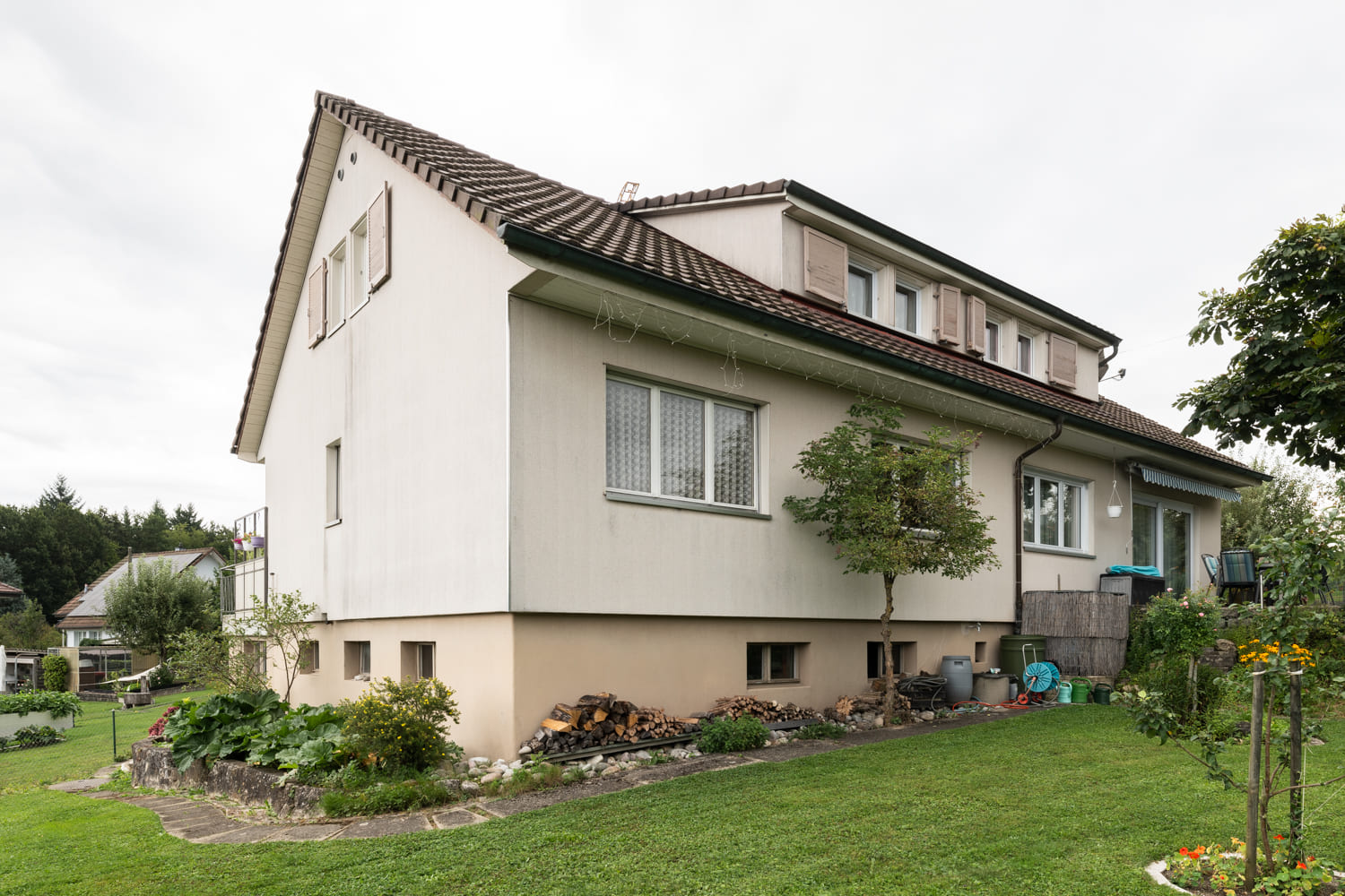 Einfamilienhaus mit Garten