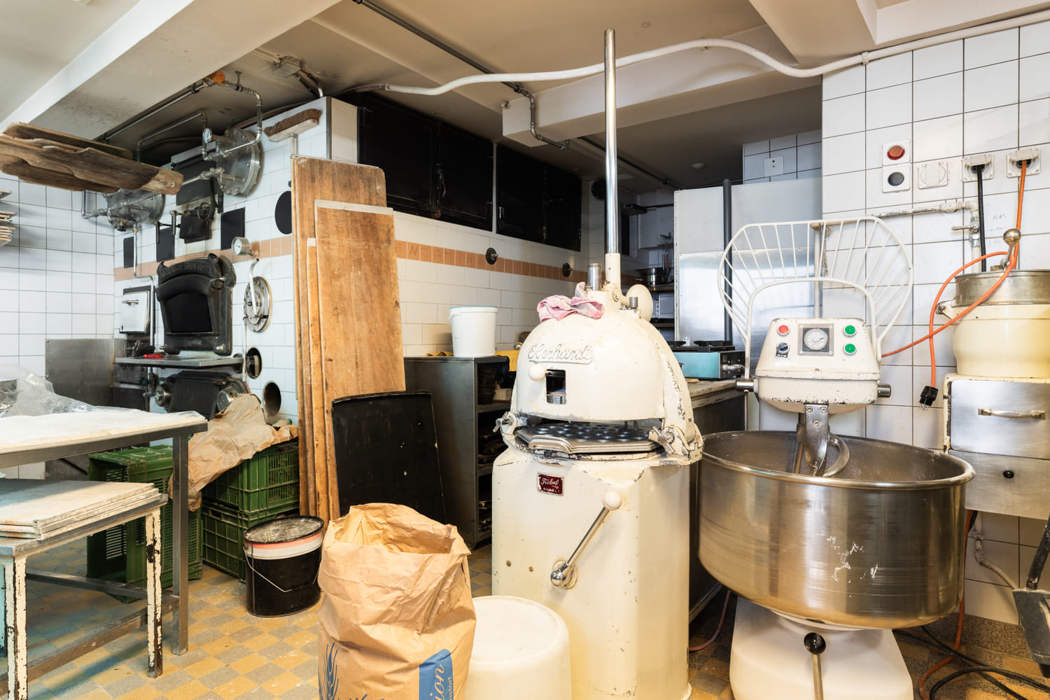 Industrieküche mit Bäckerei- und Mischtechnik