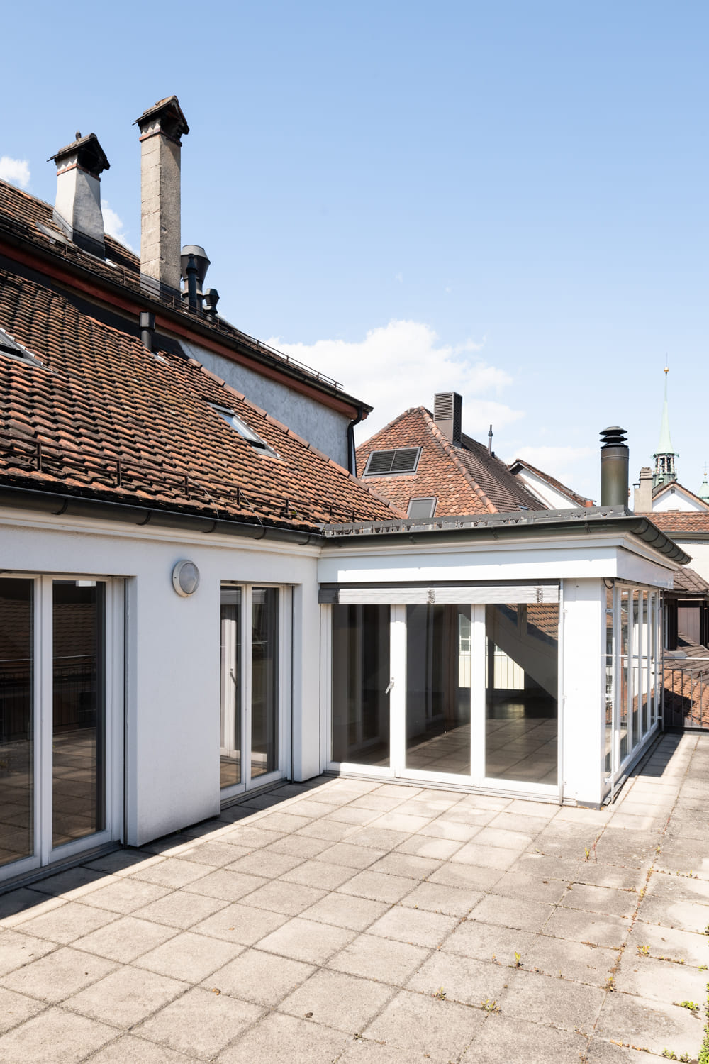 Dachterrasse mit Stadtblick