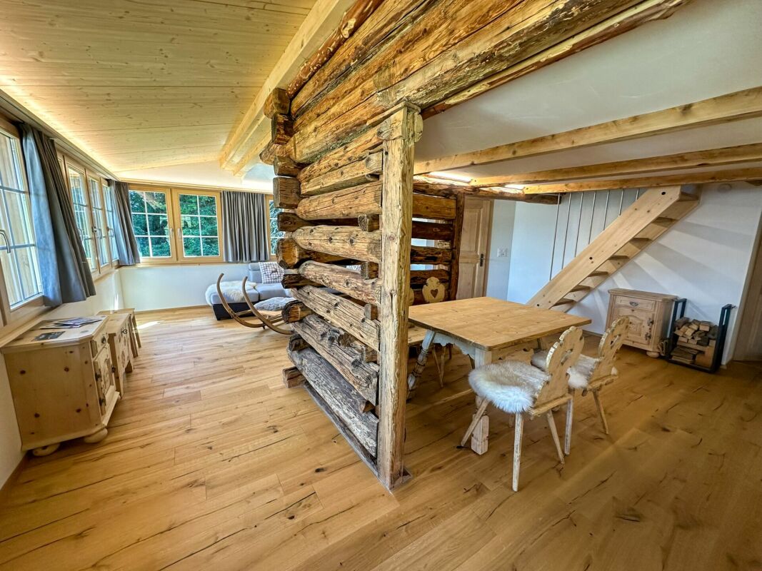 Vermietung wunderschön ausgebautes Maiensäss / Haus mit zwei Wohnungen 4.5- und 3.5-Zimmer – Pany