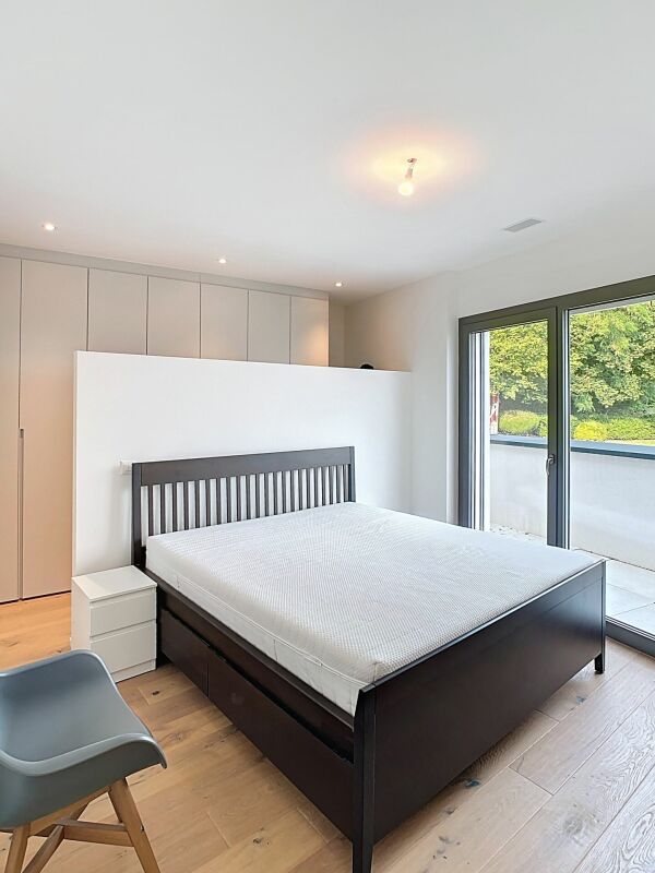 Schlafzimmer mit Balkonzugang
