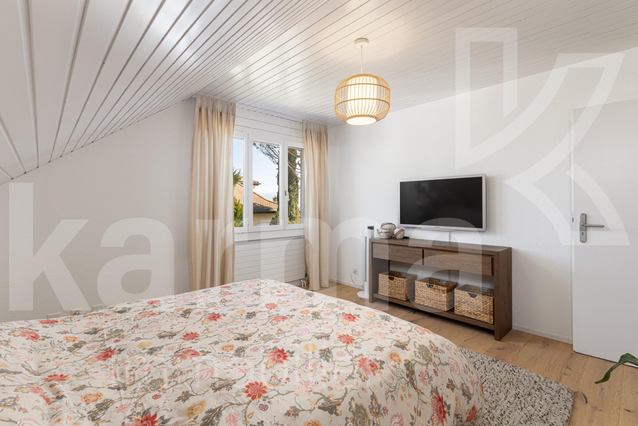 Gemütliches Schlafzimmer mit Dachschräge