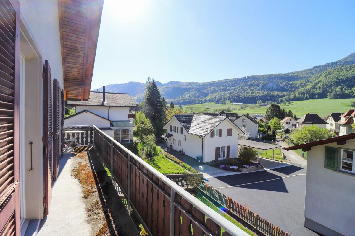 Balkon mit Alpenblick