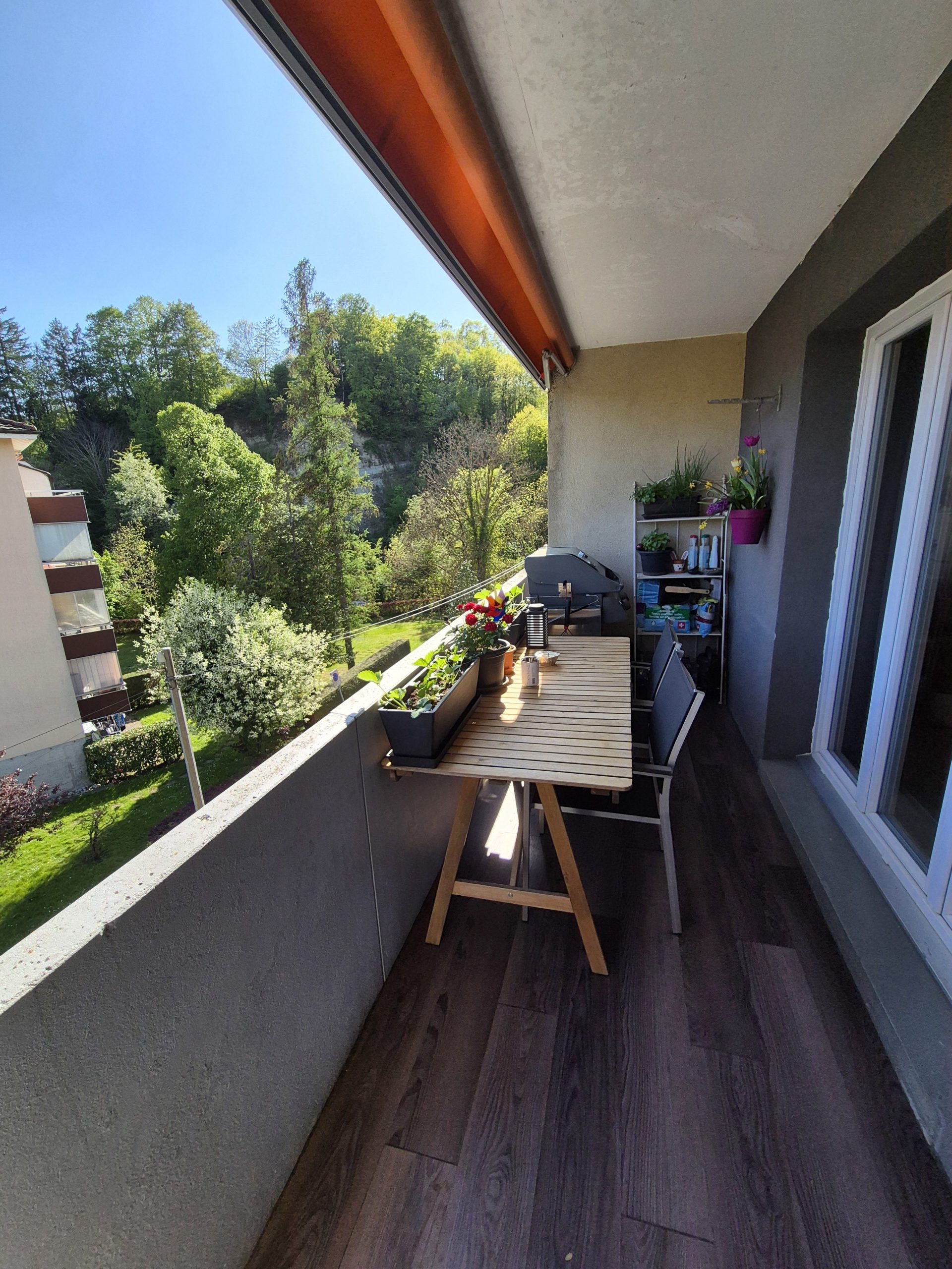 Balkon mit Blick ins Grüne