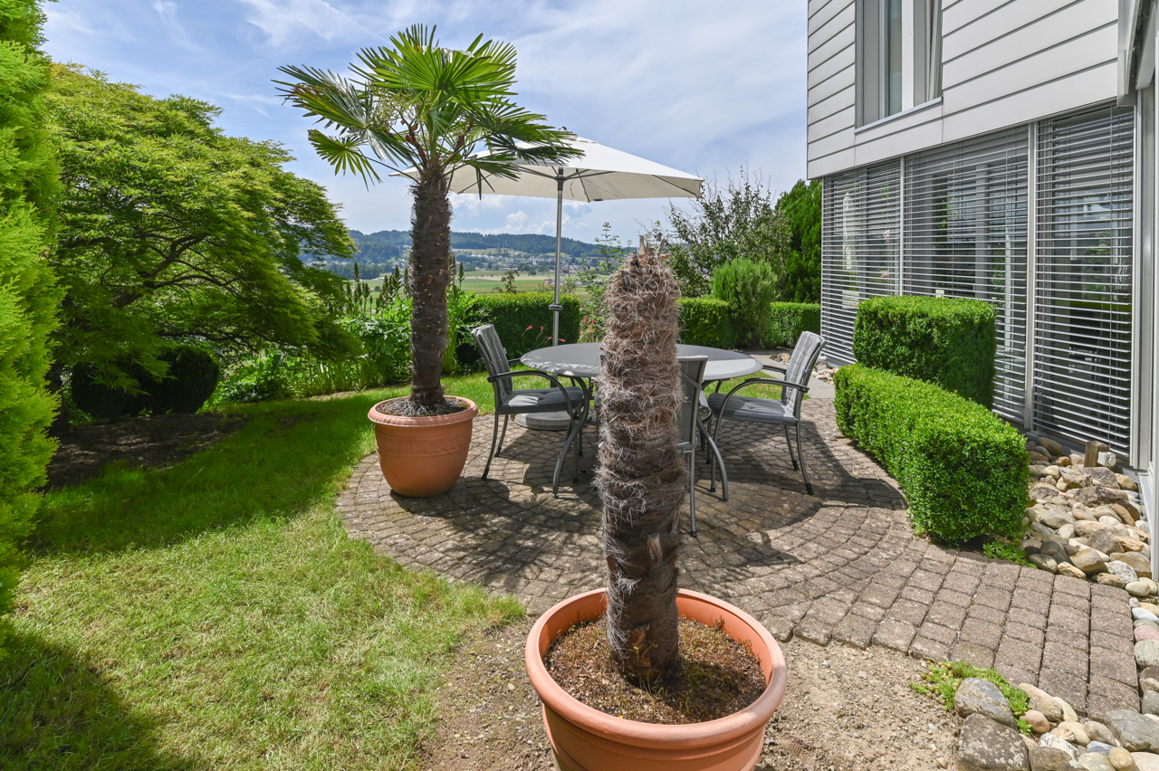 Garten-Terrasse mit Ausblick