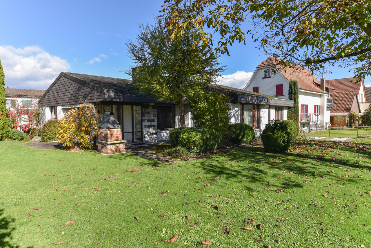 Einfamilienhaus mit Garten