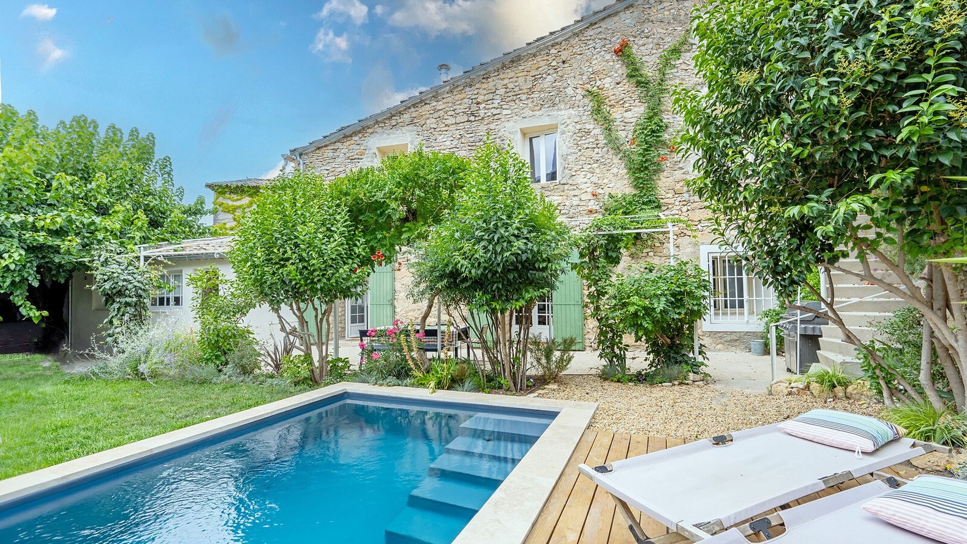 Mediterraner Garten mit Pool