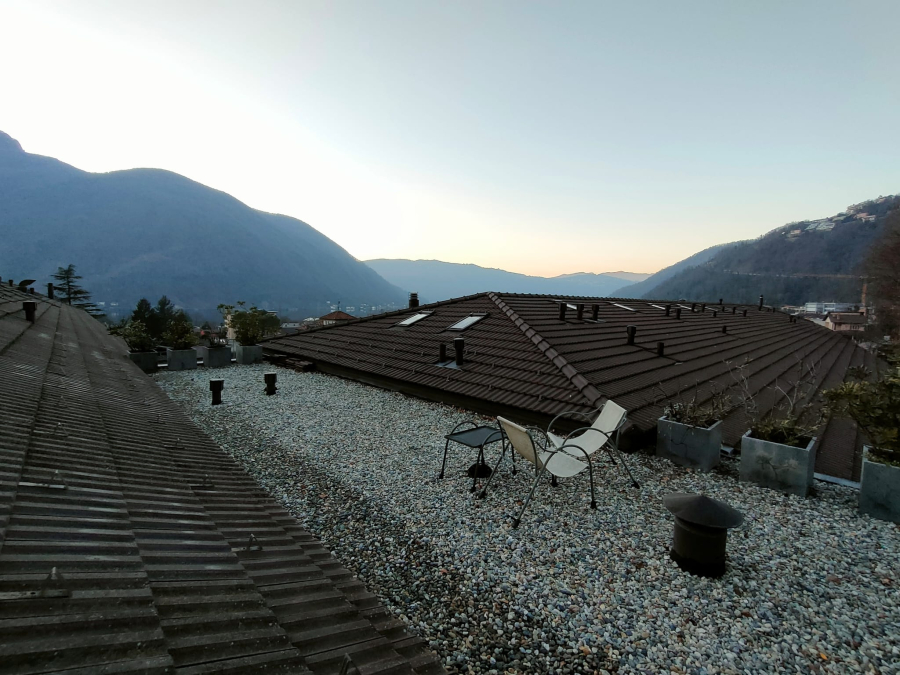 Dachterrasse mit Bergblick
