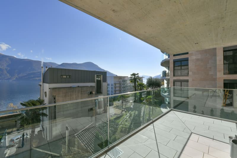 Balkon mit Seeblick