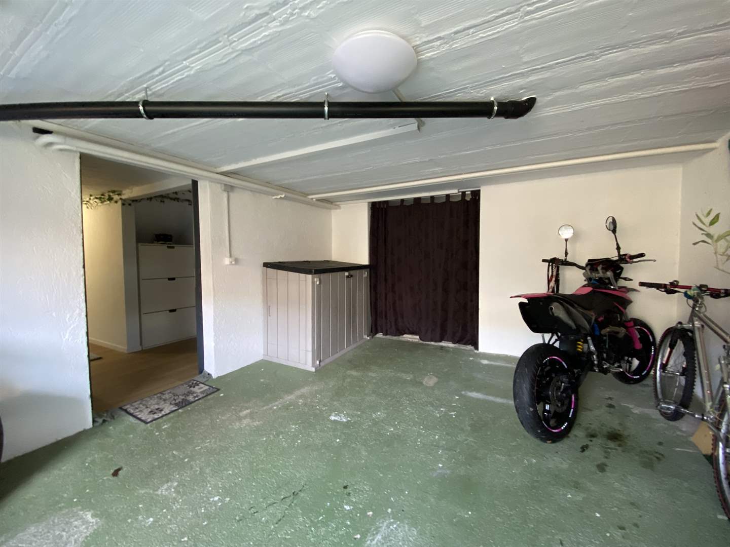 Garagenraum mit Fahrrädern