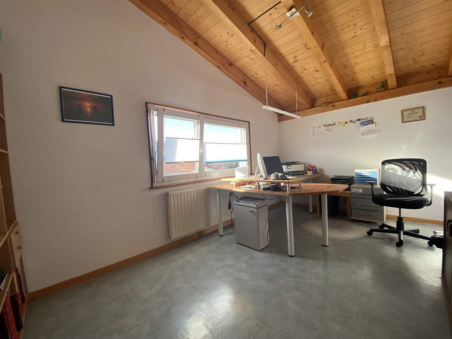 Dachgeschoss-Arbeitszimmer