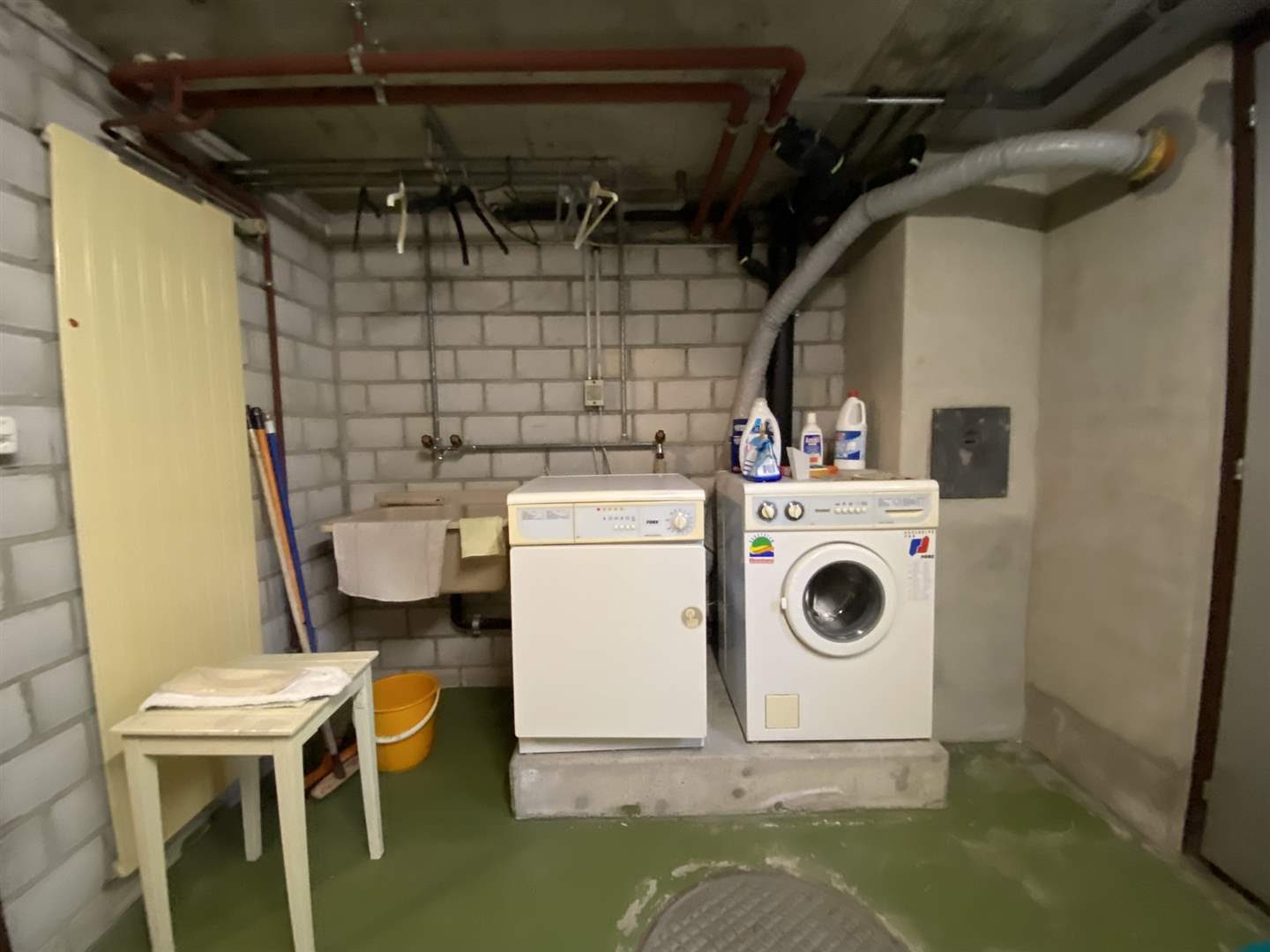 Wasch- und Technikraum im Keller