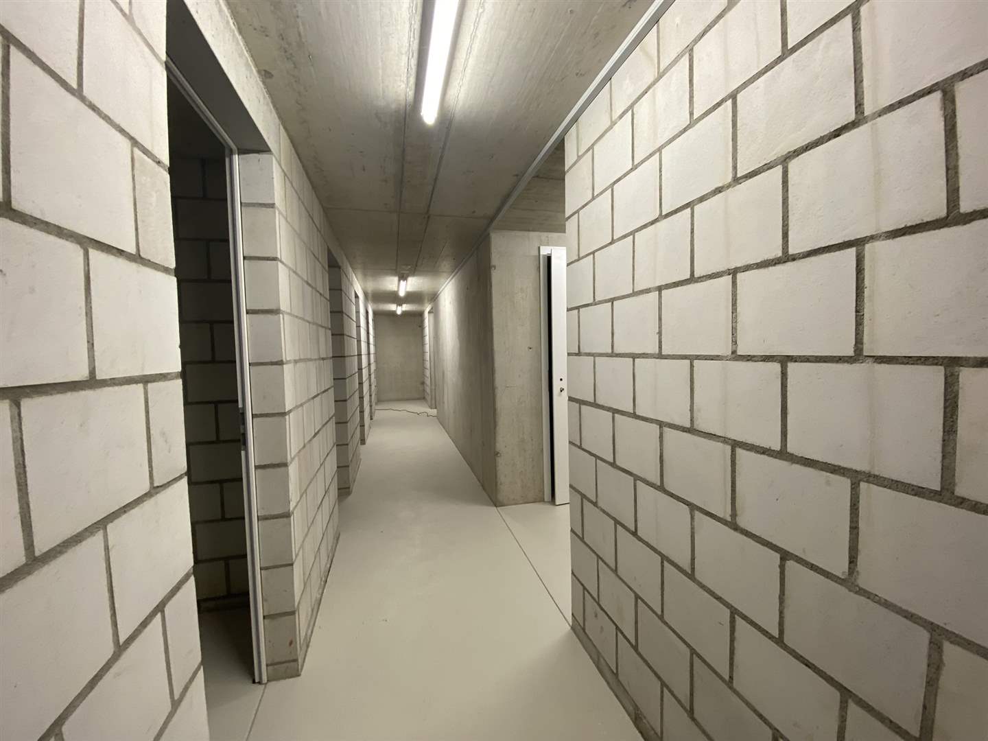 Kellerflur im Rohbau