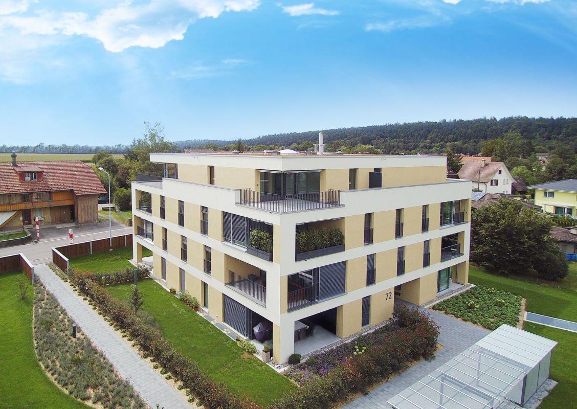 Moderne Wohnanlage mit Flachdach